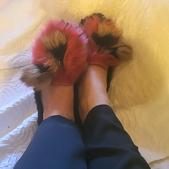 PRADA CHEVRE MONT Goat Hair EMBELLISHED BLACK AND STRAWBERRY-PINK LOAFERS SIZE 6 - Picture 2 of 12